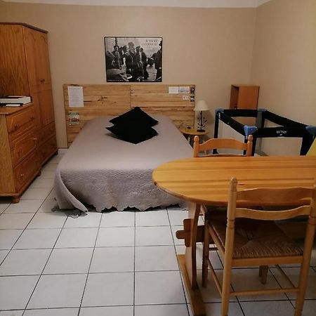 Ferienwohnung Beaucaire Studio Exterior foto