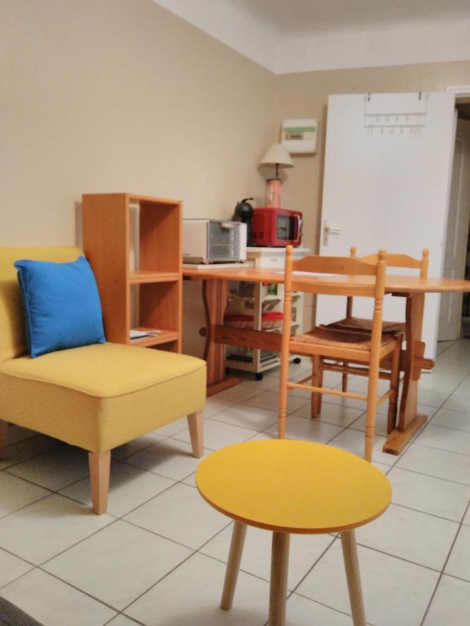 Ferienwohnung Beaucaire Studio Exterior foto