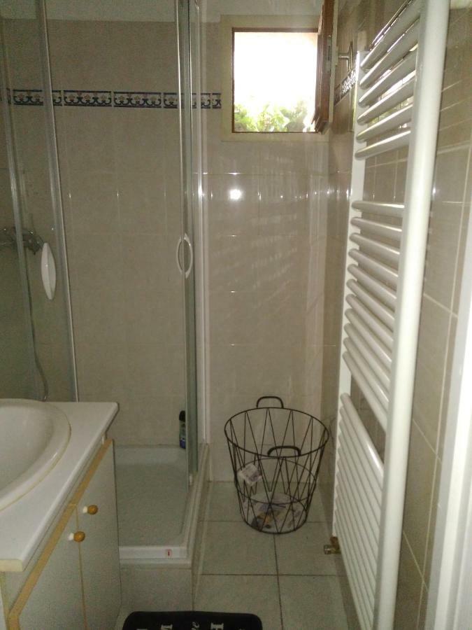 Ferienwohnung Beaucaire Studio Exterior foto