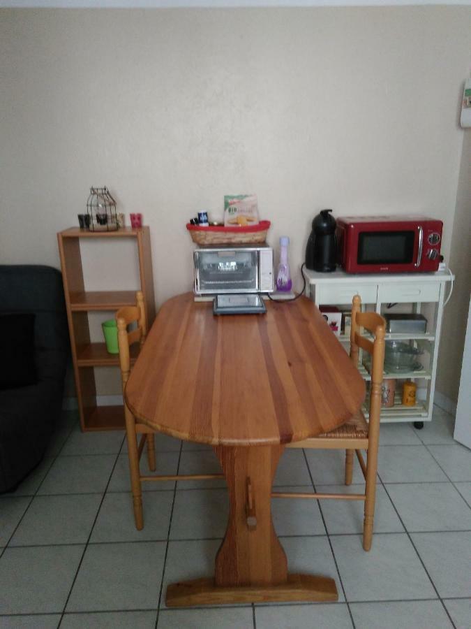 Ferienwohnung Beaucaire Studio Exterior foto